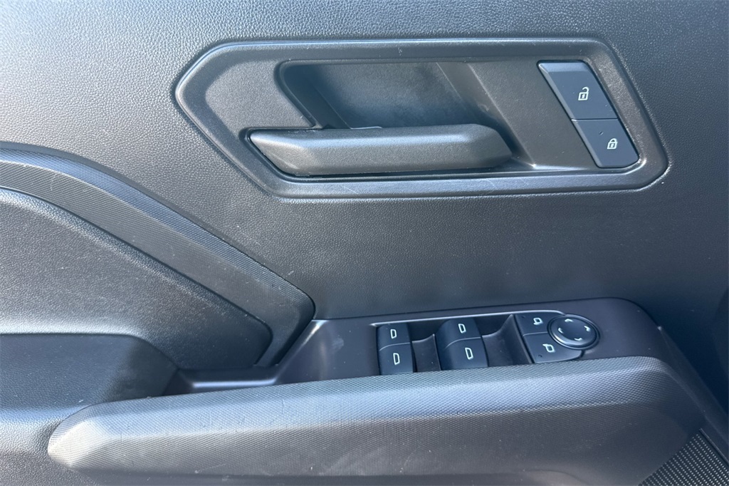 2024 Chevrolet Colorado Work Truck photo 12