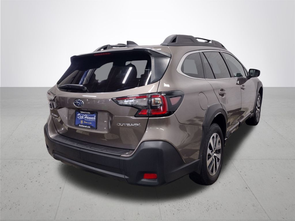 2023 Subaru Outback Premium photo 10