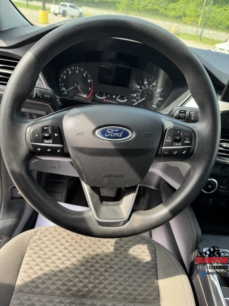 2022 Ford Escape SE photo 18