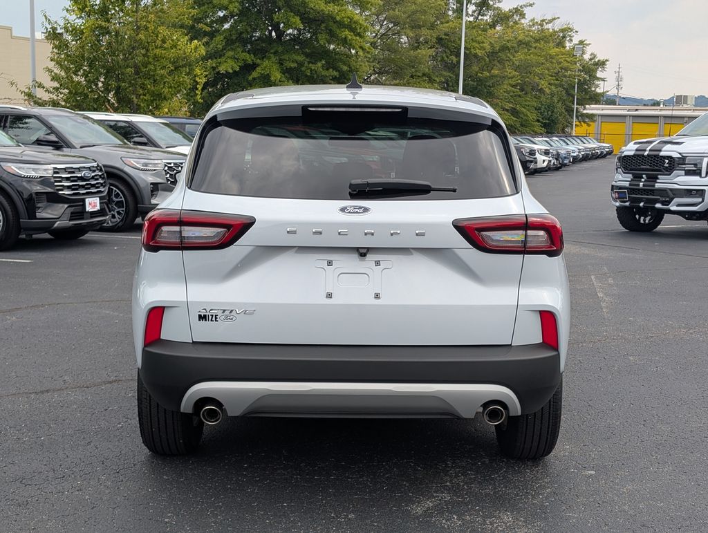 2025 Ford Escape Active photo 2