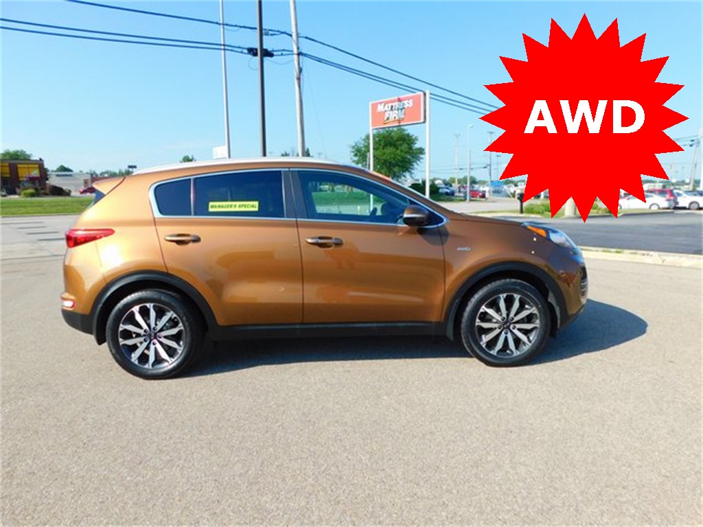 Used 2018 Kia Sportage EX with VIN KNDPNCACXJ7403115 for sale in Richmond, IN