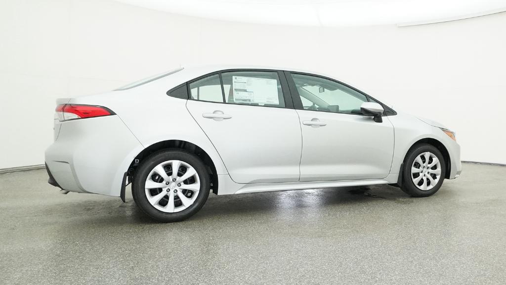 2025 Toyota Corolla LE photo 21