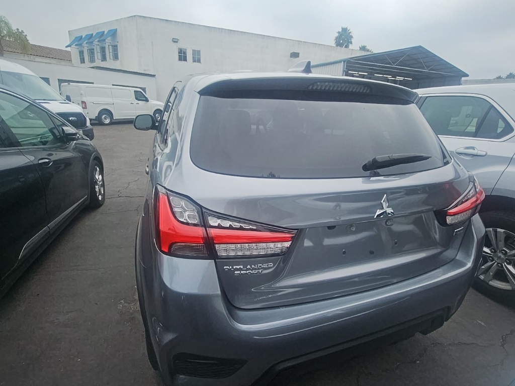 2023 Mitsubishi Outlander Sport SE photo 7