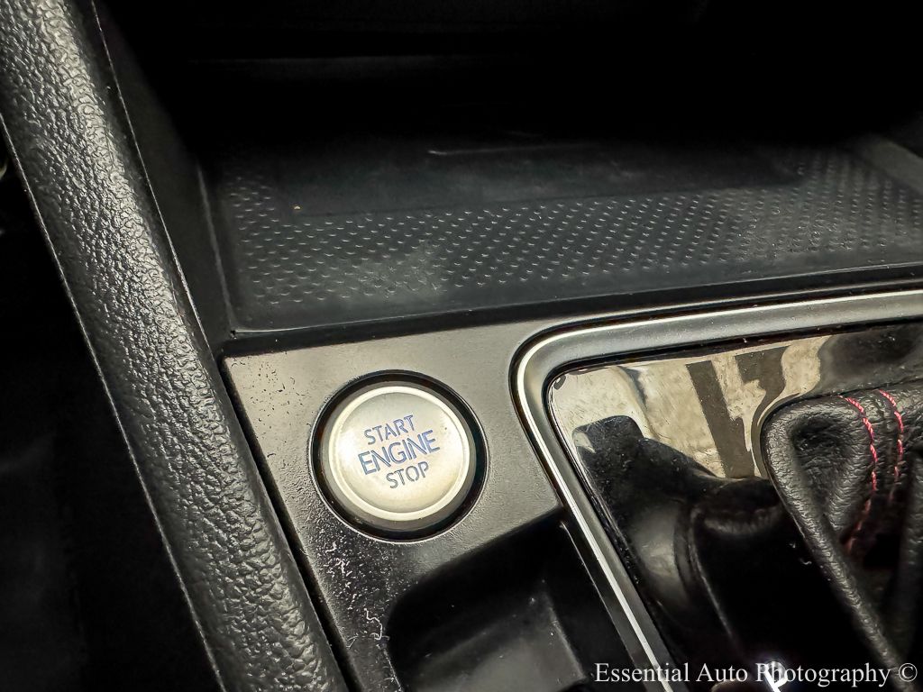 2021 VOLKSWAGEN JETTA GLI - Image 17