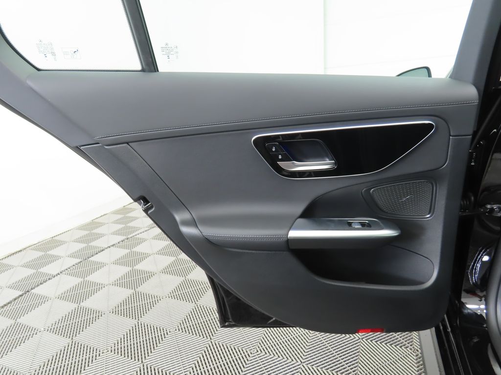 2025 Mercedes Benz C 300 photo 27