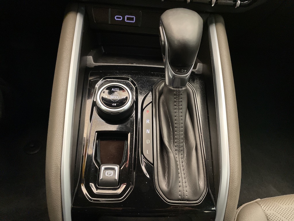 2025 Chevrolet Colorado ZR2 photo 14
