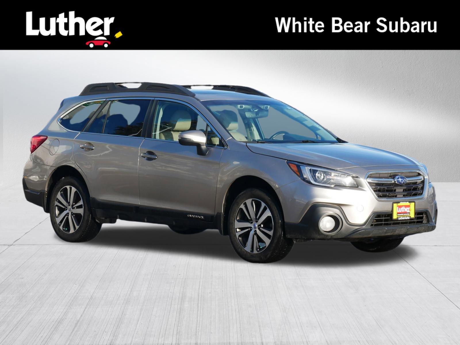 2018 Subaru Outback Limited's photo