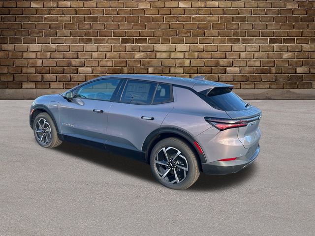 2026 Chevrolet Equinox EV 1LT photo 3