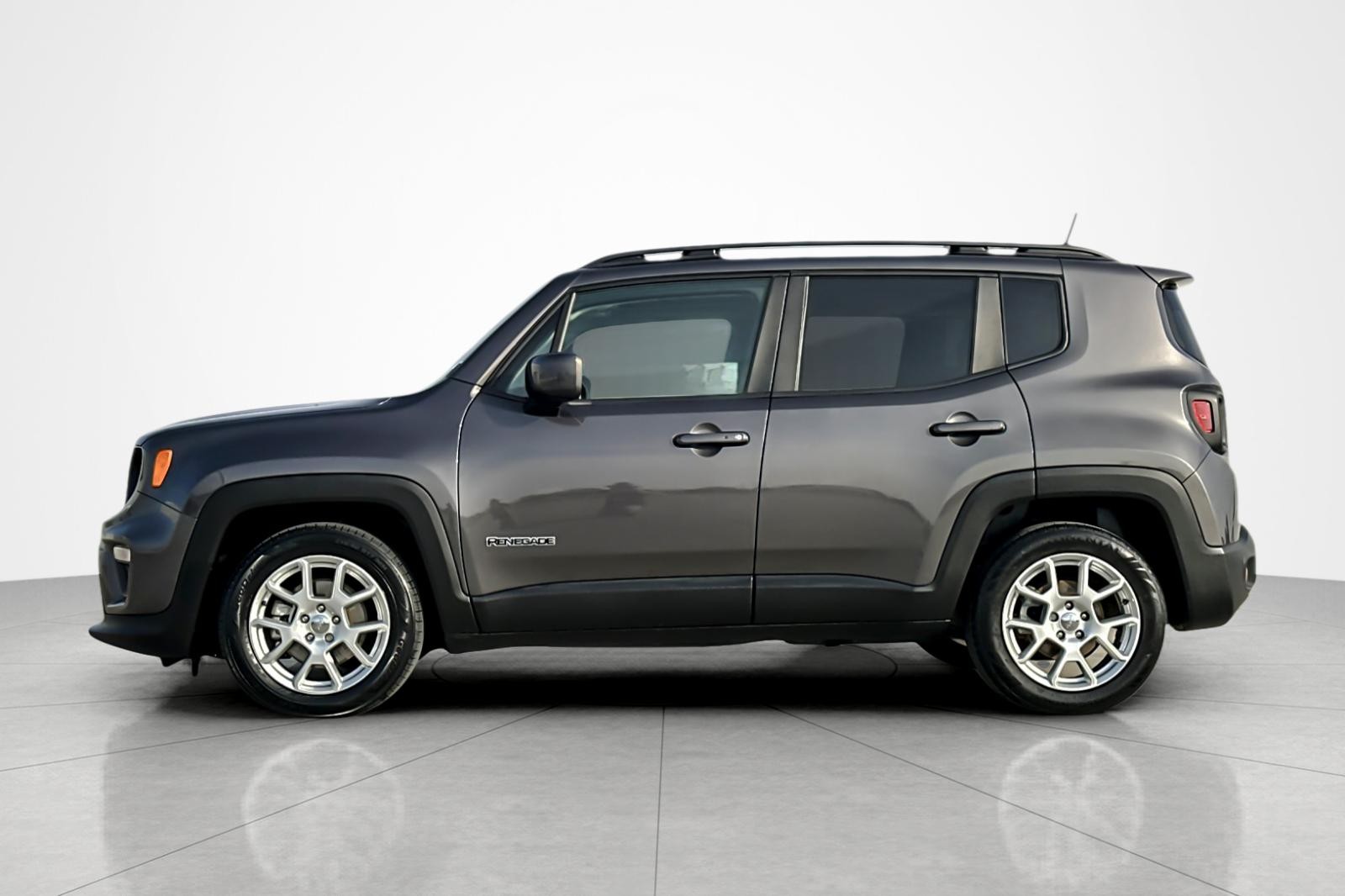 Used 2021 Jeep Renegade Latitude with VIN ZACNJCBBXMPN21047 for sale in Carson, CA