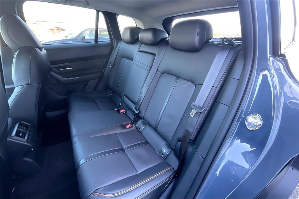 2026 MAZDA CX-50 - Image 9