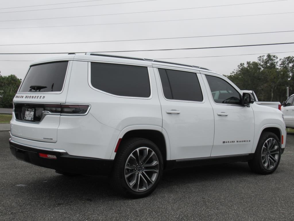 2024 Jeep Grand Wagoneer III photo 6