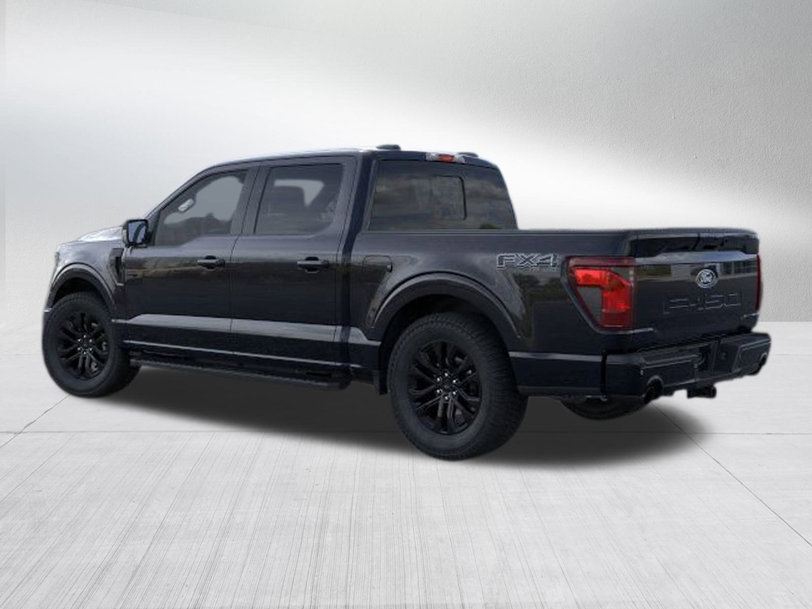 2025 Ford F-150 XLT photo 6
