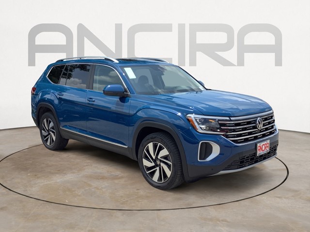 2025 Volkswagen Atlas SEL's photo