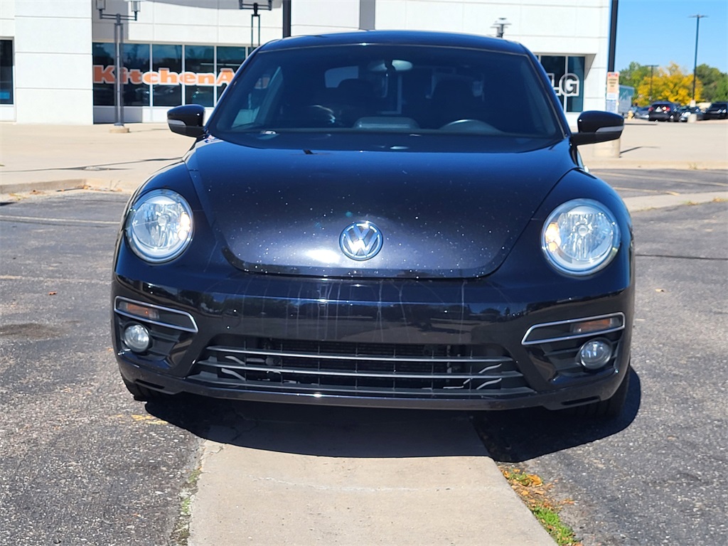 2014 Volkswagen Beetle R-Line photo 9