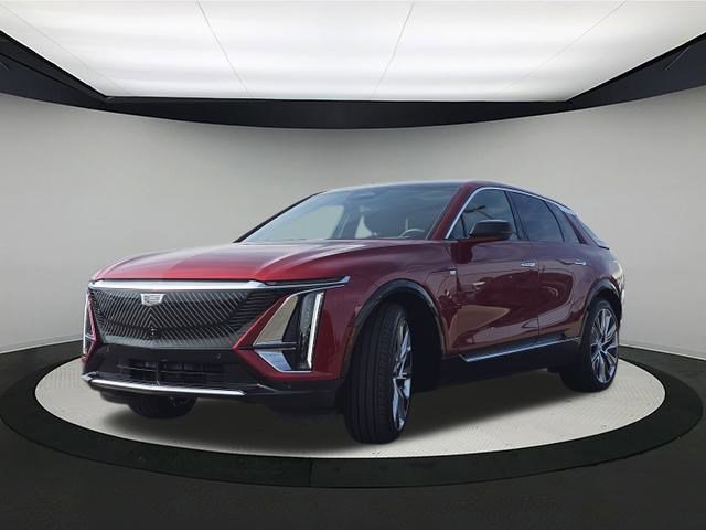 2024 Cadillac Lyriq Luxury photo 3