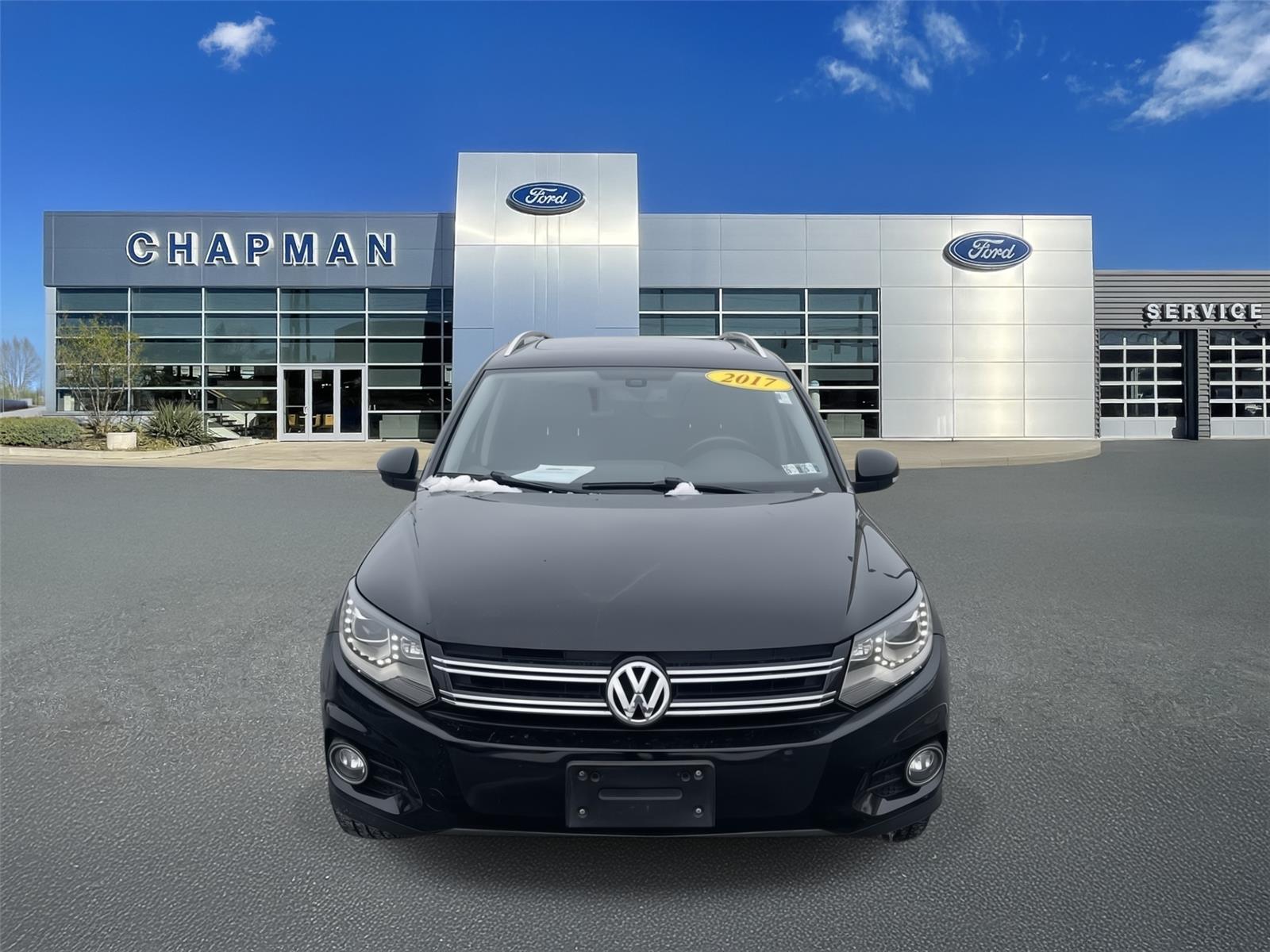 Used 2017 Volkswagen Tiguan Sport with VIN WVGUV7AX9HW504736 for sale in Lancaster, PA
