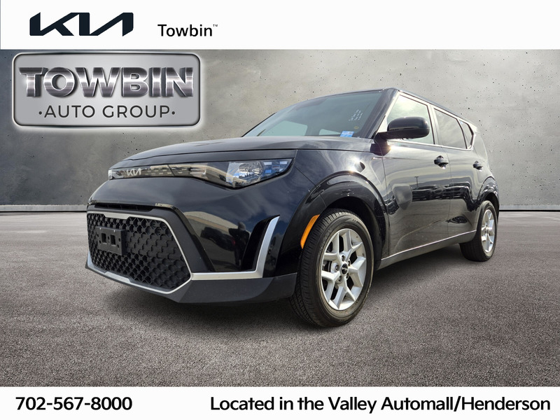 2024 Kia Soul LX's photo