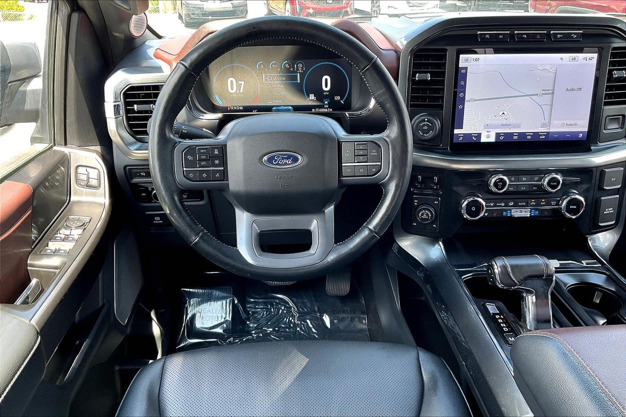 2023 Ford F-150 Lariat photo 8
