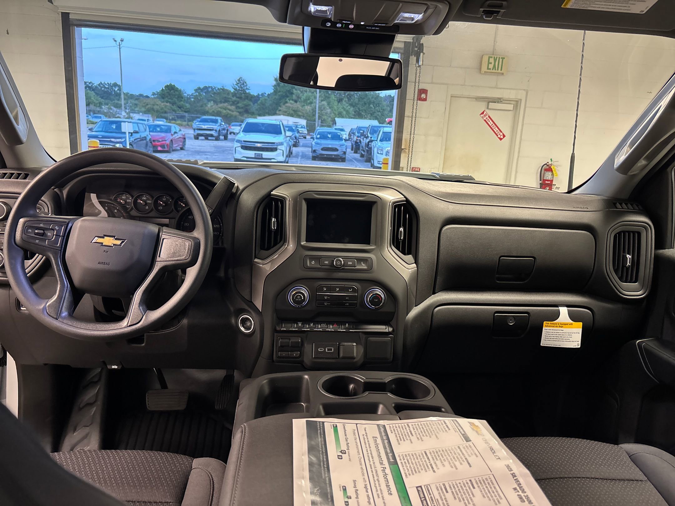 2025 Chevrolet Silverado 3500HD photo 25