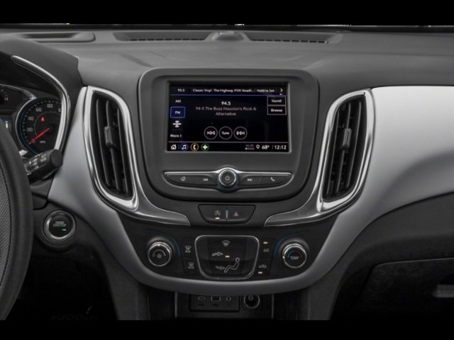 2022 Chevrolet Equinox LT photo 3