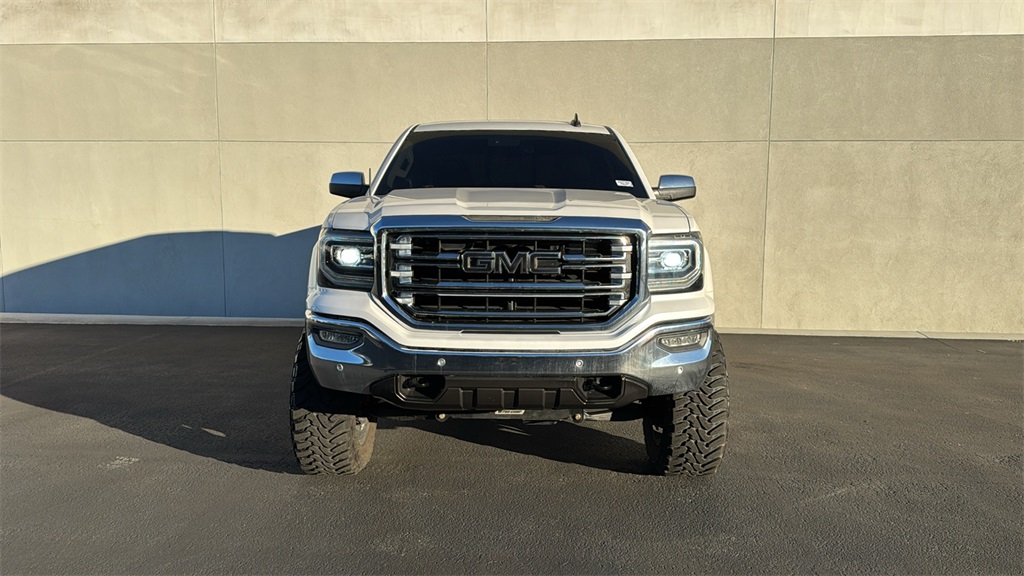 2018 Gmc Sierra 1500 SLT photo 2