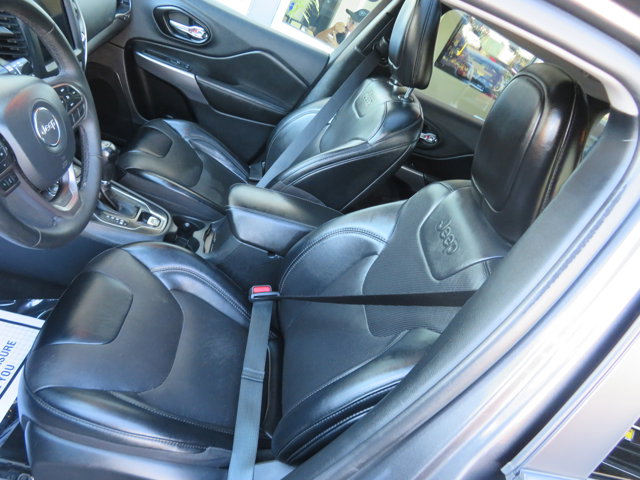 2022 Jeep Cherokee Latitude Lux photo 21