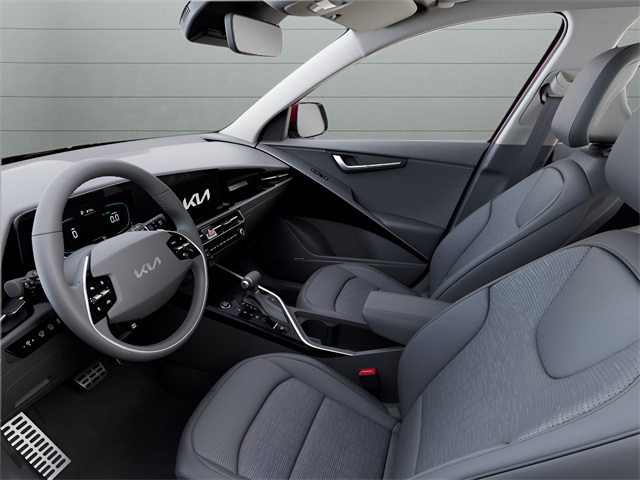 2025 Kia Niro SX Touring photo 15