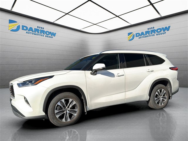 2021 Toyota Highlander XLE's photo
