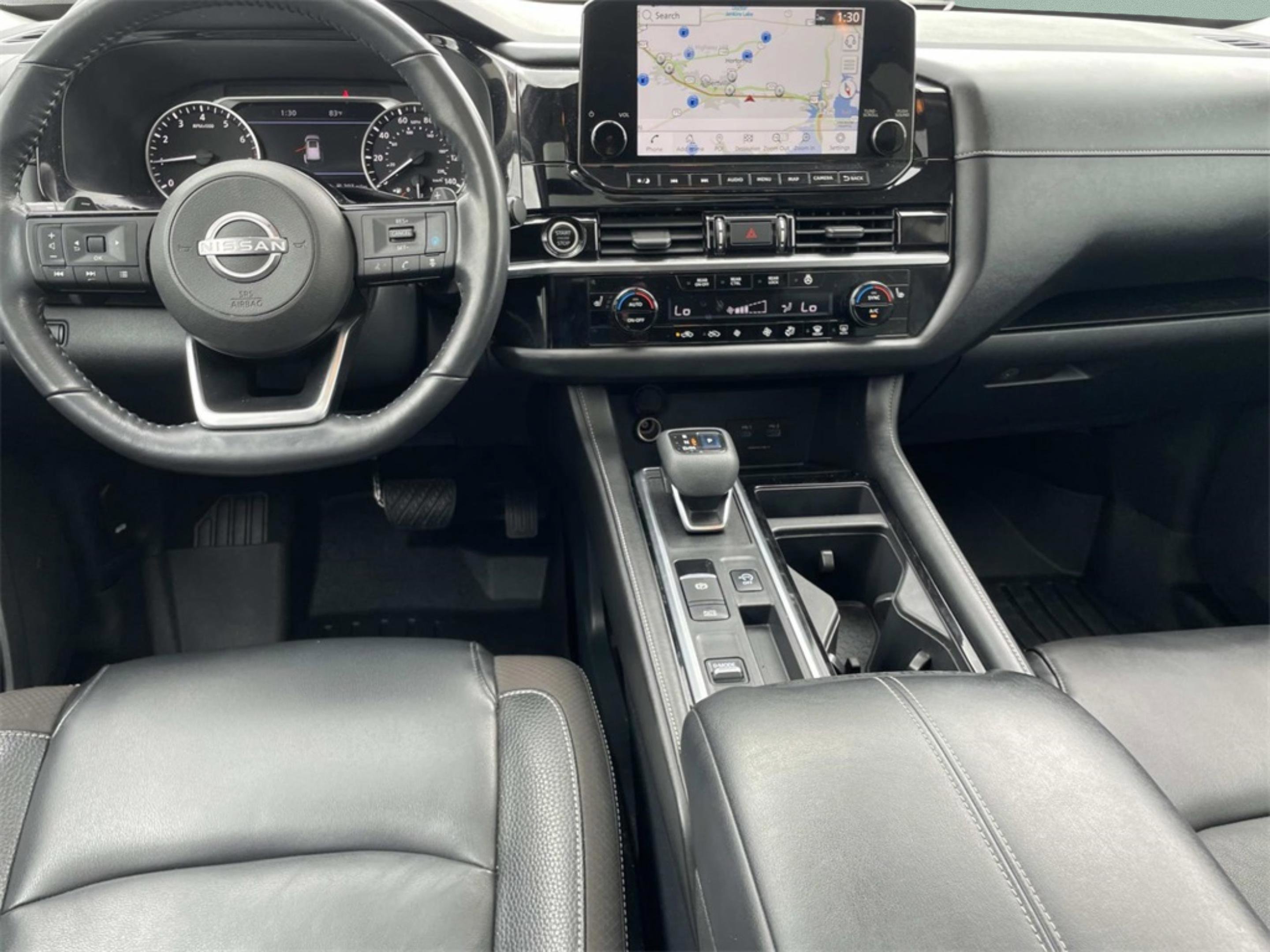 2022 Nissan Pathfinder SL photo 5