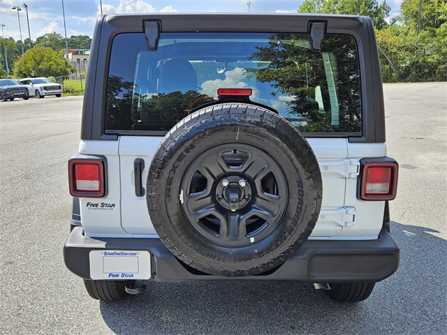 2025 Jeep Wrangler Sport photo 9