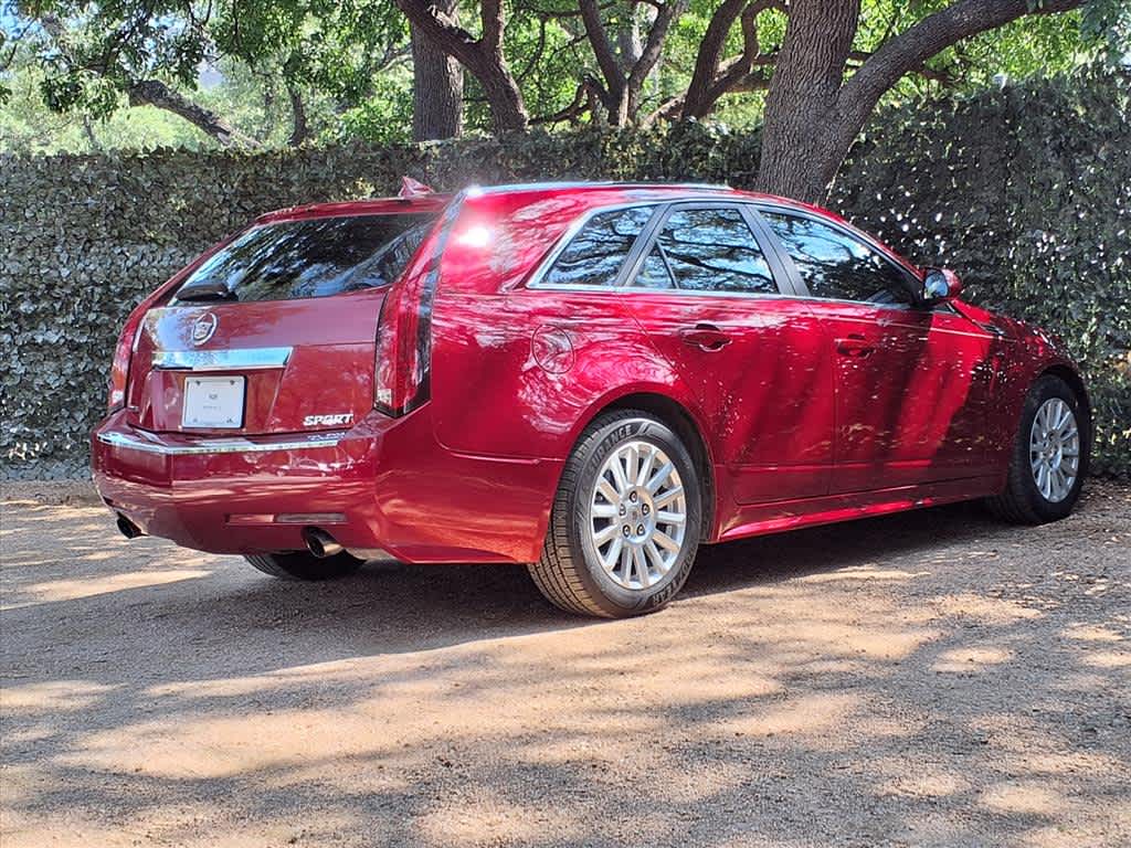 2010 Cadillac CTS Luxury photo 6