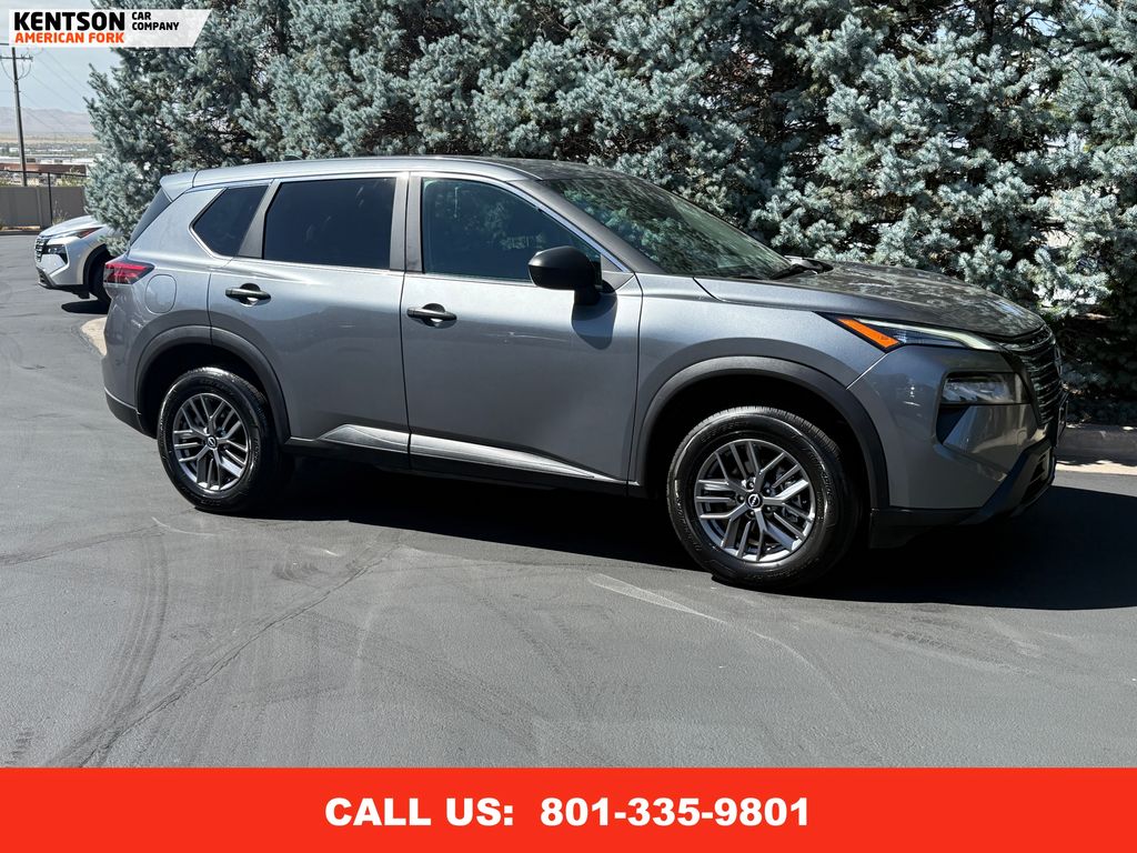 2024 Nissan Rogue S photo 10