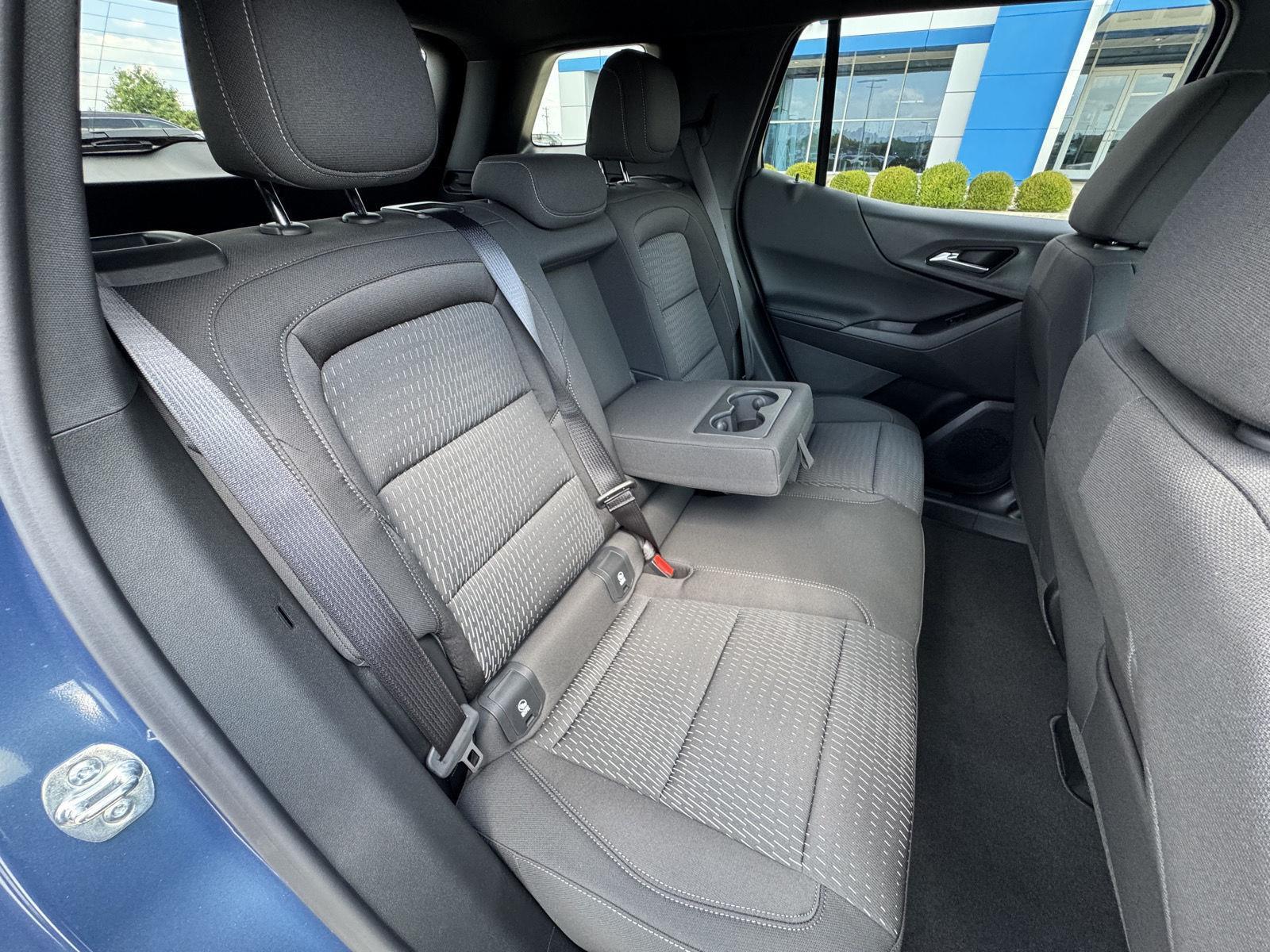 2026 Chevrolet Equinox LT photo 35