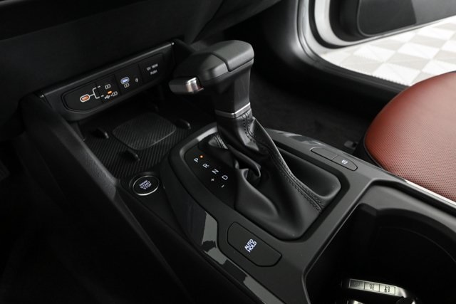 2025 Kia K4 GT-Line photo 24