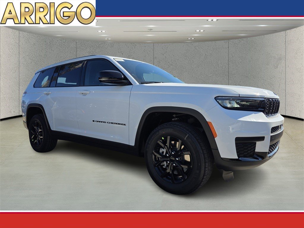 2025 Jeep Grand Cherokee L Altitude's photo