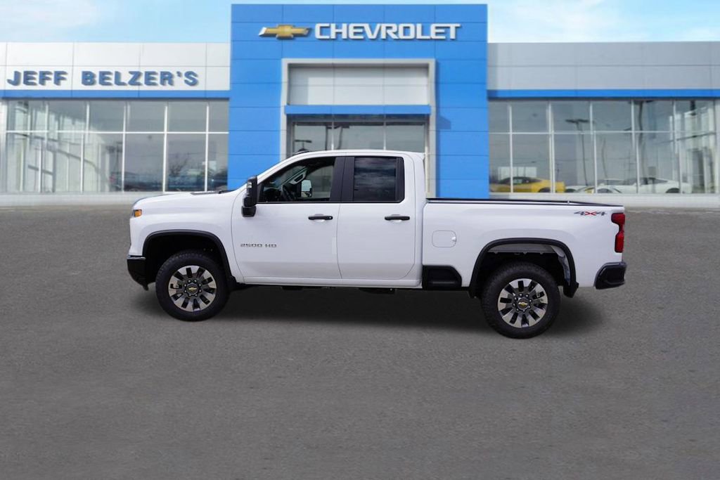 2026 Chevrolet Silverado 2500HD Custom photo 4