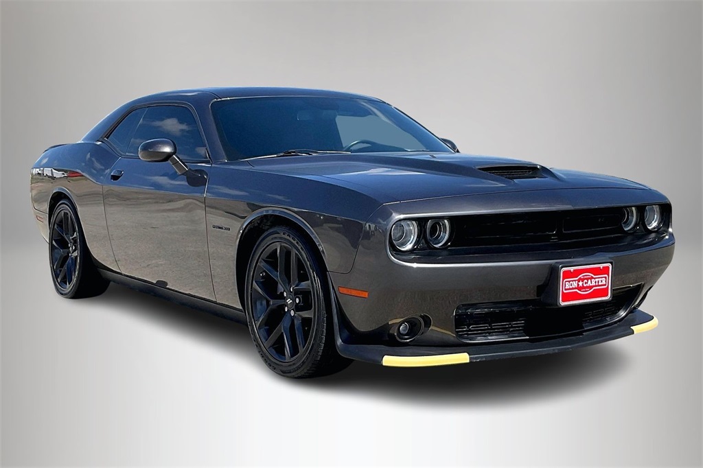 2022 Dodge Challenger R/T's photo