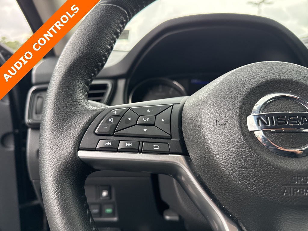 2019 Nissan Rogue S photo 9