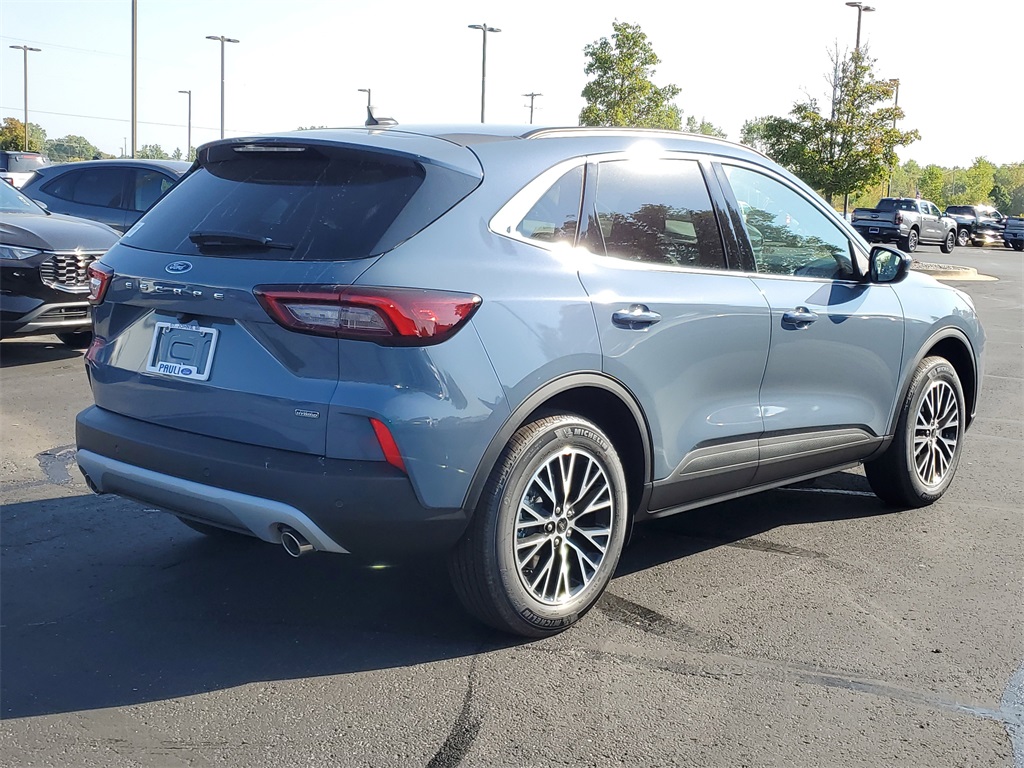 2025 Ford Escape Plug-In Hybrid Base photo 5