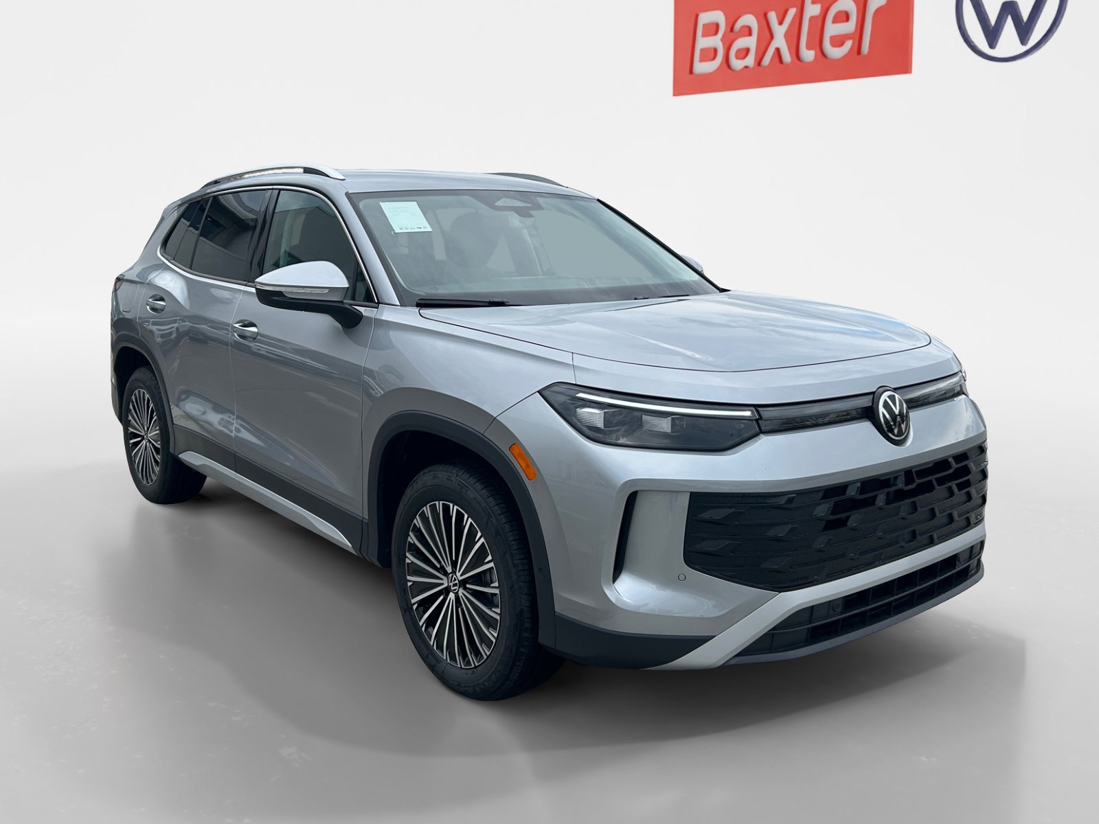 2025 Volkswagen Tiguan S's photo