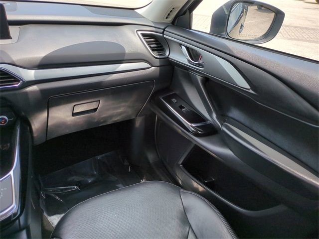 2022 Mazda CX-9 Touring photo 15