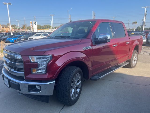 2017 Ford F-150 Lariat photo 2