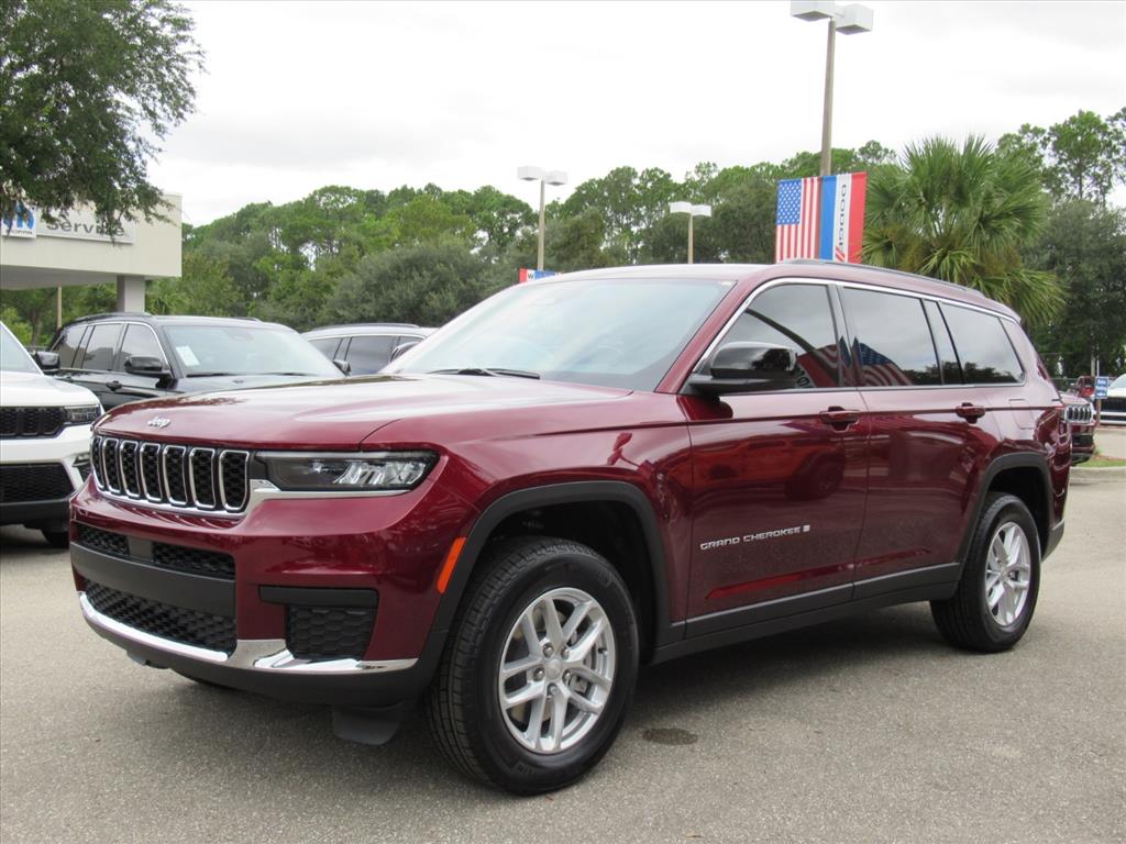 2025 Jeep Grand Cherokee Altitude X photo 2