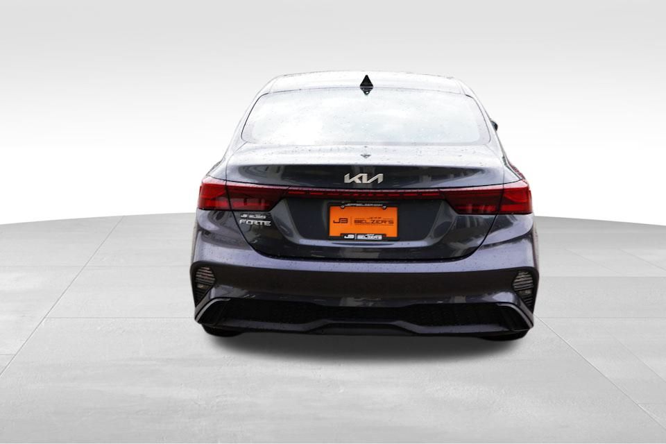 2023 Kia Forte LXS photo 6