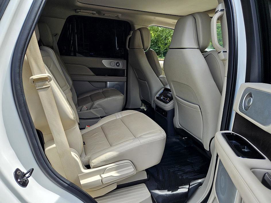 2020 Lincoln Navigator Reserve photo 12