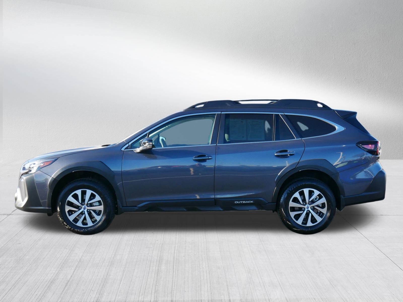 2025 Subaru Outback Premium photo 4