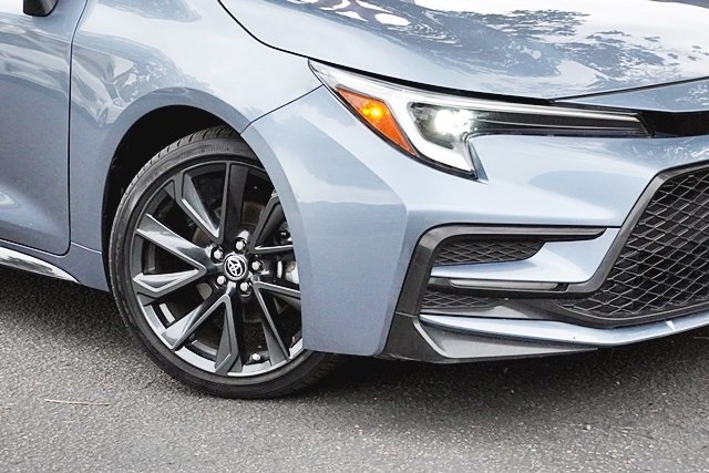 Used 2025 Blue Toyota XSE image 3