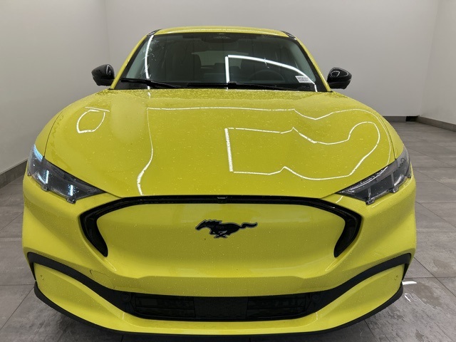 2025 Ford Mustang Mach-E Premium photo 2