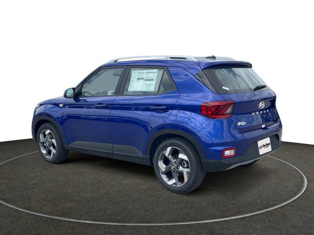 2025 Hyundai Venue SEL photo 3