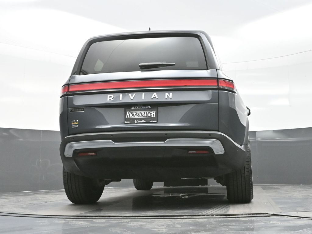 2023 Rivian R1S Adventure photo 12